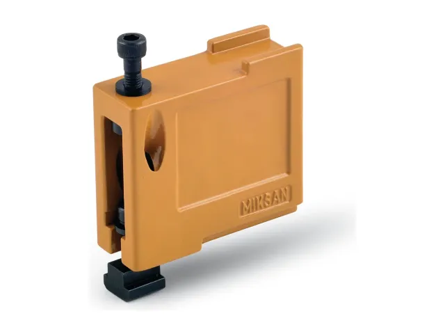 Support inférieur pour bride de serrage combinée